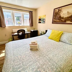  Séjour chez l'habitant Bright&modern Space Perfect For Couple And Family Step To Public Transit In