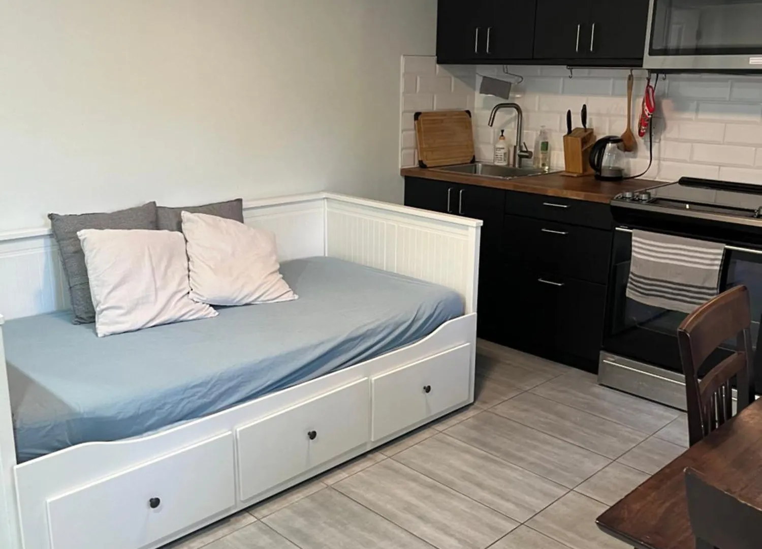 Bayview Village Private Suite Торонто