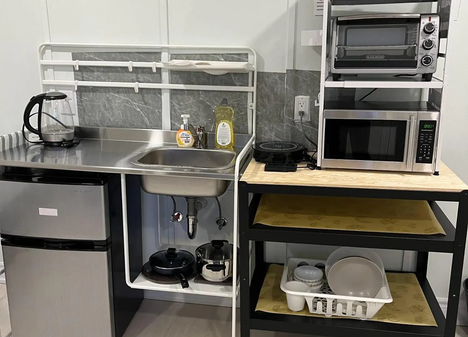 Homestay Bayview Village Private Suite Toronto Canada